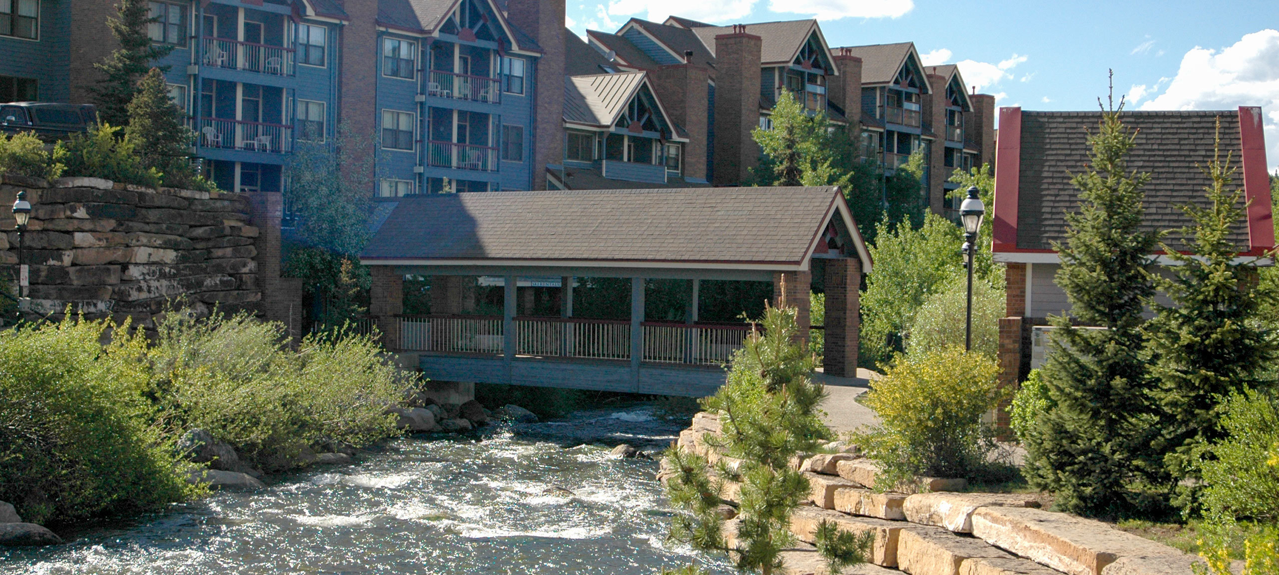 River Mountain Lodge